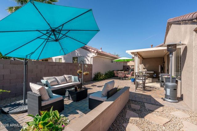 19510 N CARRIAGE Lane, Surprise, AZ 85374