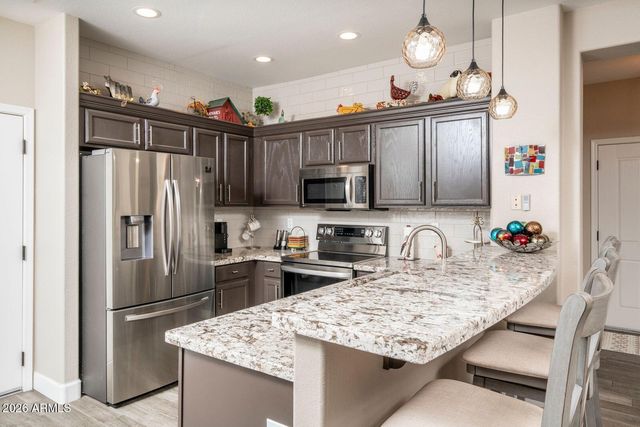 19510 N CARRIAGE Lane, Surprise, AZ 85374