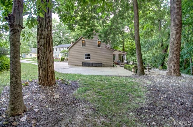 1122 Georgia Street, Edwardsville, IL 62025