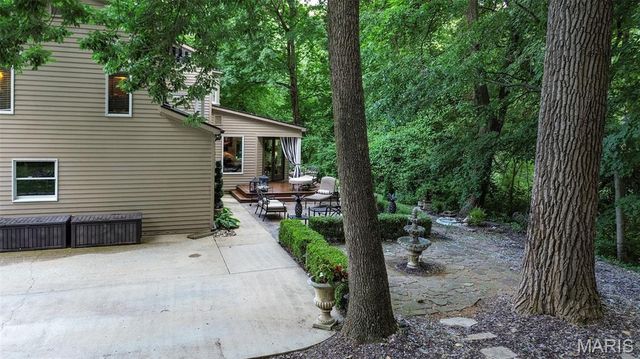 1122 Georgia Street, Edwardsville, IL 62025