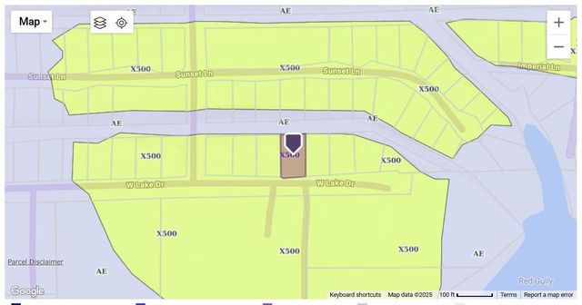 155 W Lake Drive, Houston, TX 77336