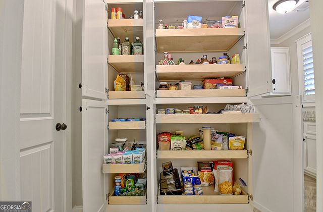 214 Northwynn Drive, Sharpsburg, GA 30277