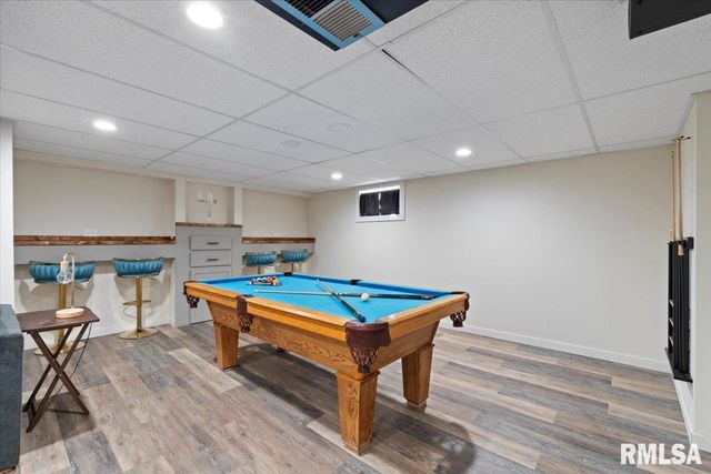 1658 W LOMBARD Street, Davenport, IA 52804