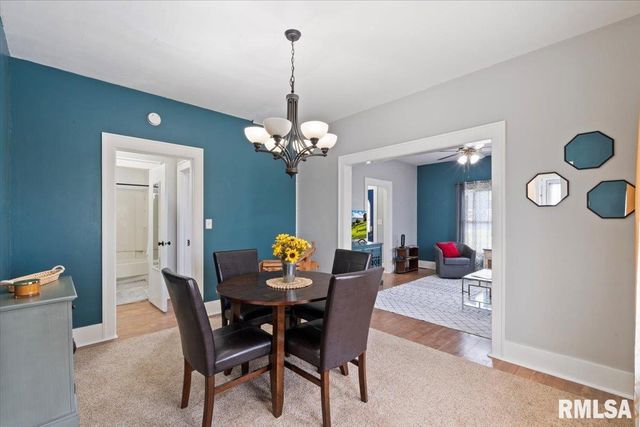 1658 W LOMBARD Street, Davenport, IA 52804