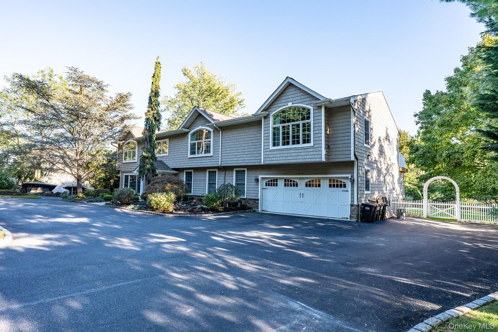 442 Wolf Hill Road, Dix Hills, NY 11746 — exterior