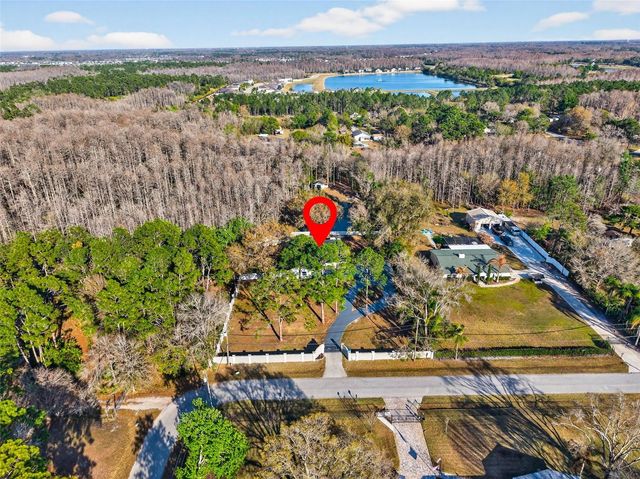 1120 COUNTRY LANE, Lutz, FL 33558