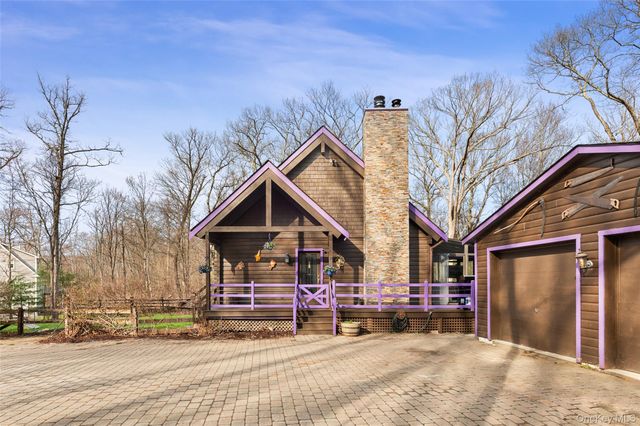 198 Hortontown Road, Hopewell Junction, NY 12533