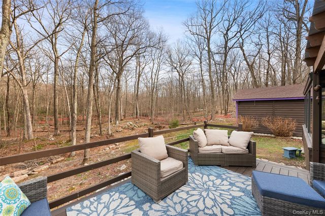 198 Hortontown Road, Hopewell Junction, NY 12533
