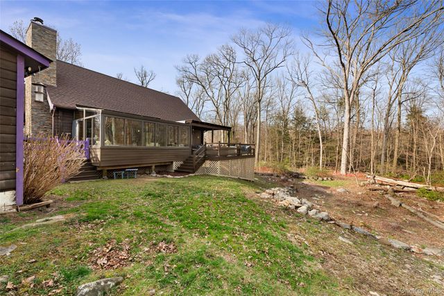 198 Hortontown Road, Hopewell Junction, NY 12533