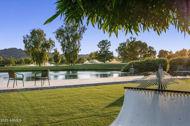 8312 N GOLF Drive, Paradise Valley, AZ 85253