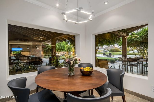 8312 N GOLF Drive, Paradise Valley, AZ 85253