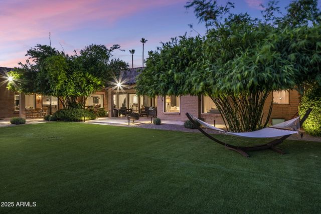 8312 N GOLF Drive, Paradise Valley, AZ 85253