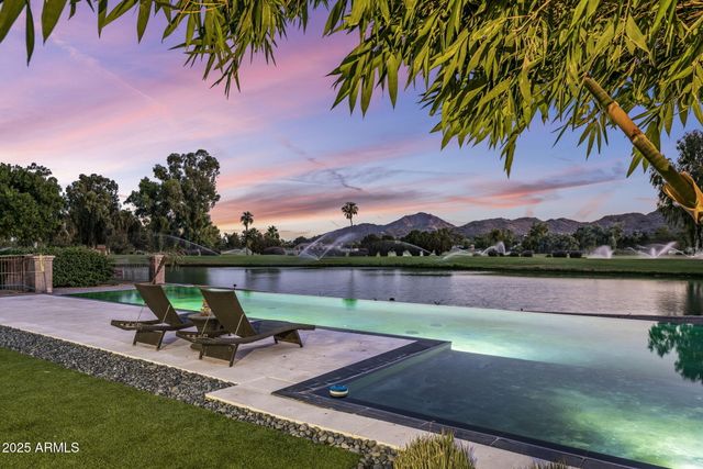 8312 N GOLF Drive, Paradise Valley, AZ 85253