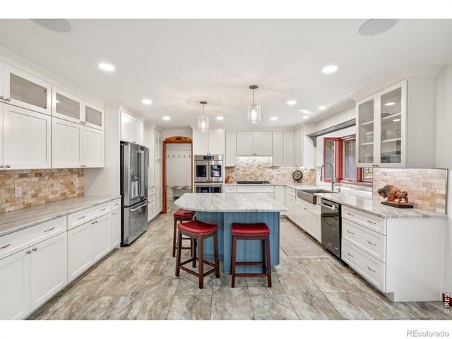 341 Homesteader Lane, Estes Park, CO 80517