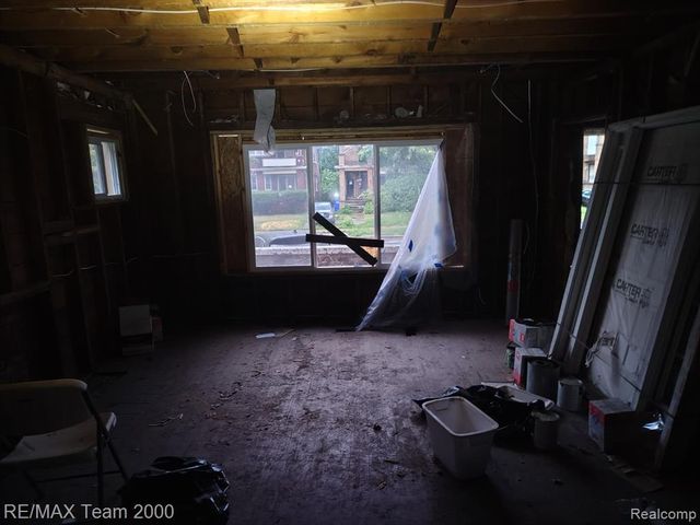 3262 Tuxedo Street, Detroit, MI 48206
