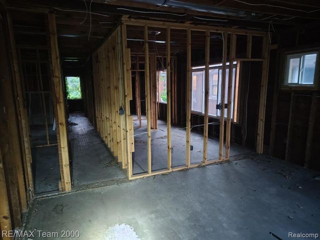 3262 Tuxedo Street, Detroit, MI 48206