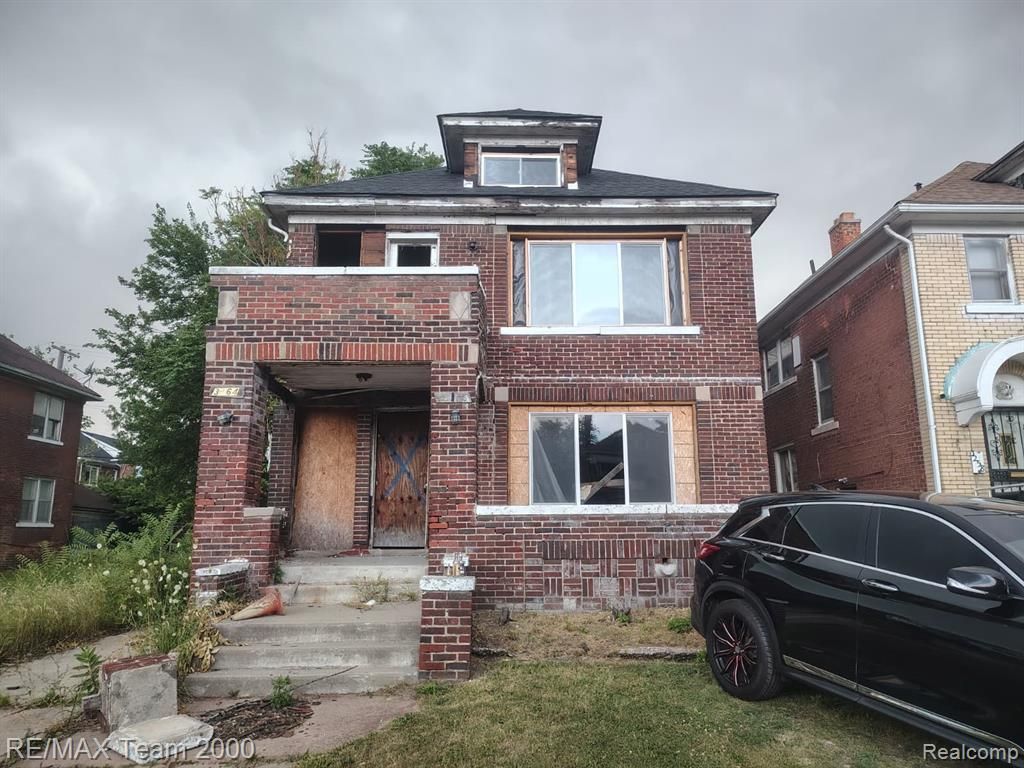 3262 Tuxedo Street, Detroit, MI 48206