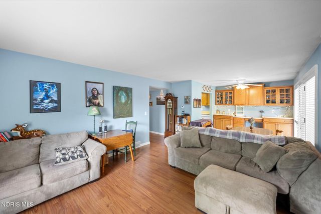 5679 Monroe Street, 119, Sylvania, OH 43560