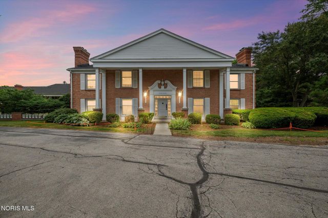 5679 Monroe Street, 119, Sylvania, OH 43560
