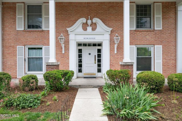 5679 Monroe Street, 119, Sylvania, OH 43560