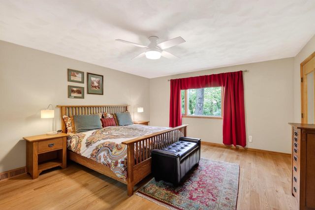 44 White Oaks Lane, Madison, WI 53711