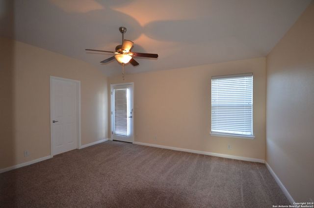 9703 Autumn Pl, Converse, TX 78109