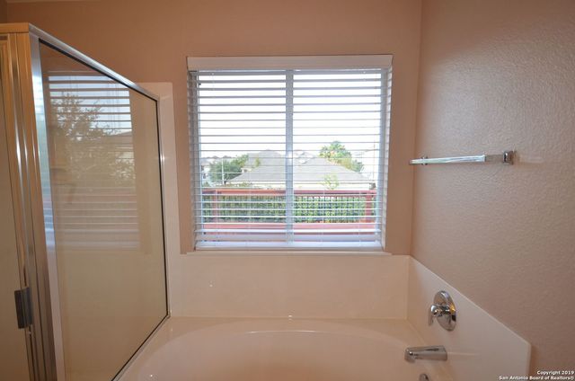 9703 Autumn Pl, Converse, TX 78109