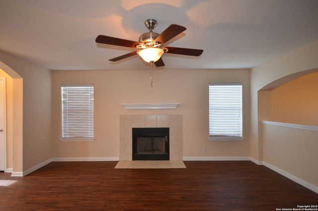 9703 Autumn Pl, Converse, TX 78109