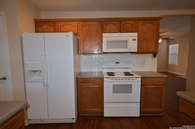 9703 Autumn Pl, Converse, TX 78109