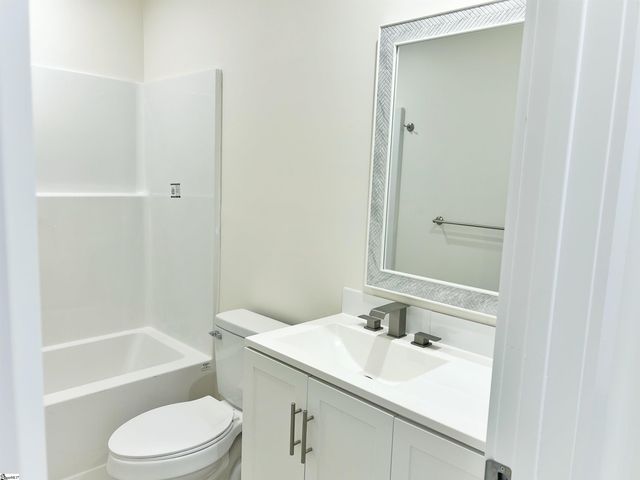 107 Everest Drive, Inman, SC 29349