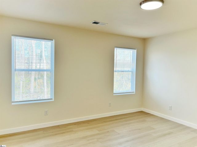 107 Everest Drive, Inman, SC 29349