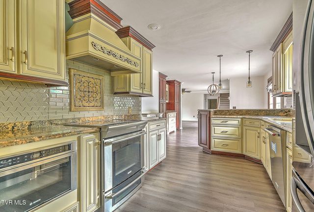 19328 Stirrup Drive, Abingdon, VA 24211