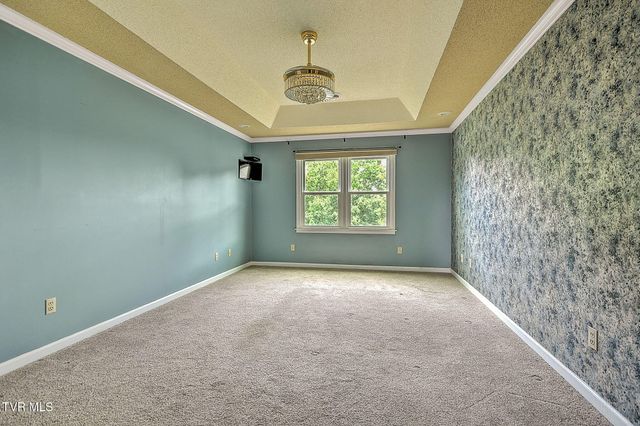 19328 Stirrup Drive, Abingdon, VA 24211