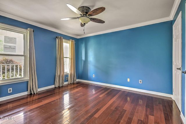 19328 Stirrup Drive, Abingdon, VA 24211