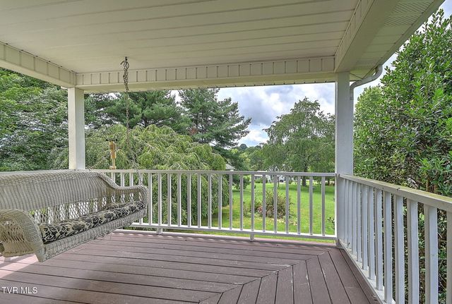 19328 Stirrup Drive, Abingdon, VA 24211