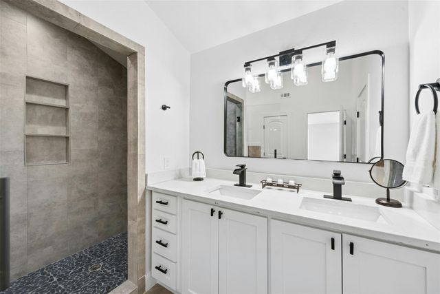 14300 Summit View, Leander, TX 78641
