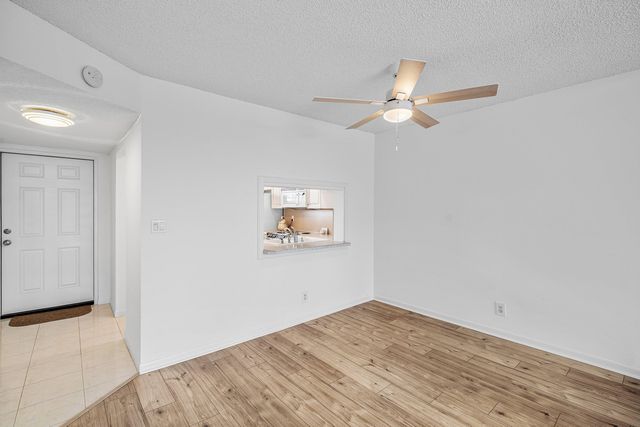 921 Gardenia Drive 370, Delray Beach, FL 33483