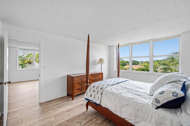 921 Gardenia Drive 370, Delray Beach, FL 33483