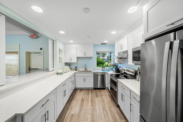 921 Gardenia Drive 370, Delray Beach, FL 33483