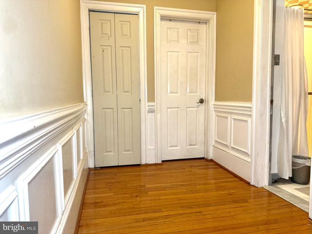 729 HAWS AVE, Norristown, PA 19401