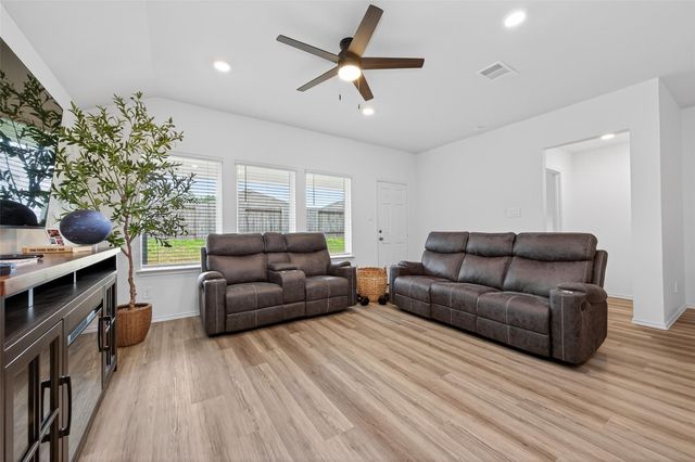 23651 Silver Concord Drive, Splendora, TX 77372