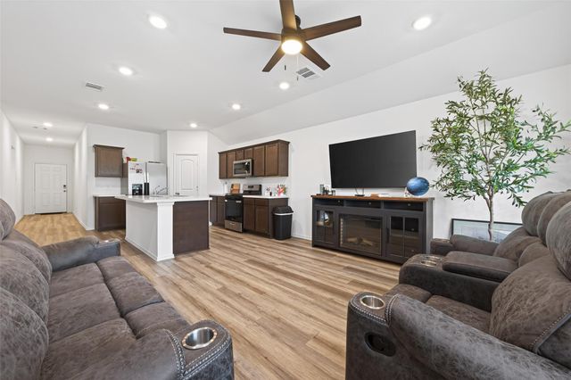 23651 Silver Concord Drive, Splendora, TX 77372