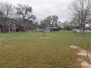 110 Lake Forrest DR, Seguin, TX 78155