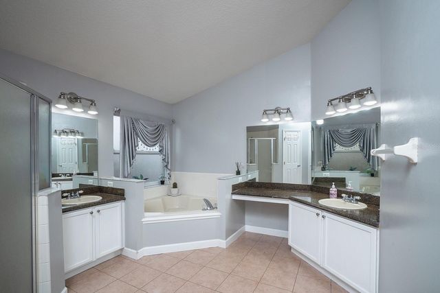 4443 OAKTON DRIVE, Orlando, FL 32818