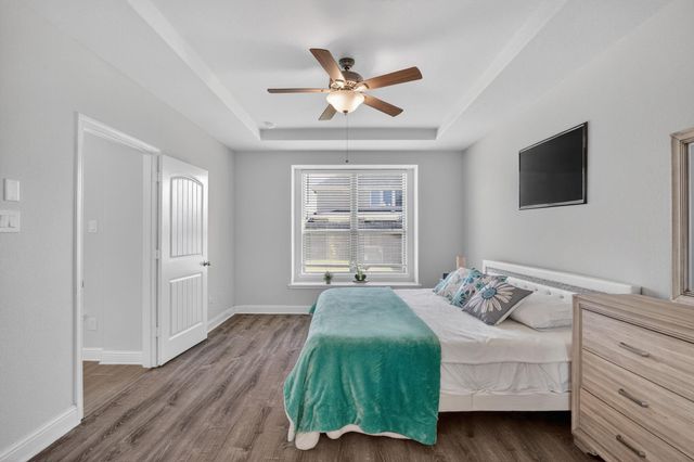 15415 Greenford Glen Drive, Cypress, TX 77429