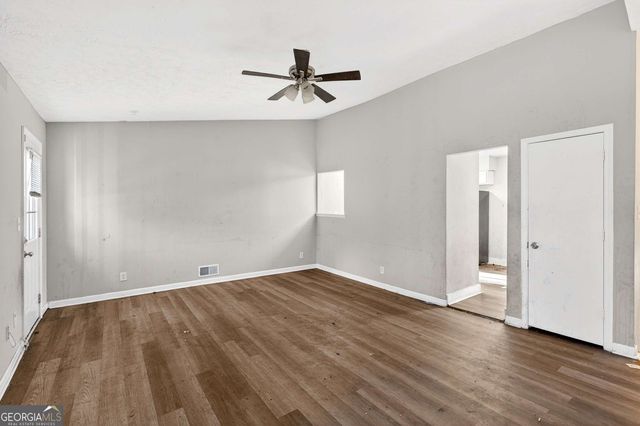 9218 River Chase Way, Jonesboro, GA 30238