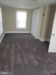 659 FAULKNER AVE, Martinsburg, WV 25401