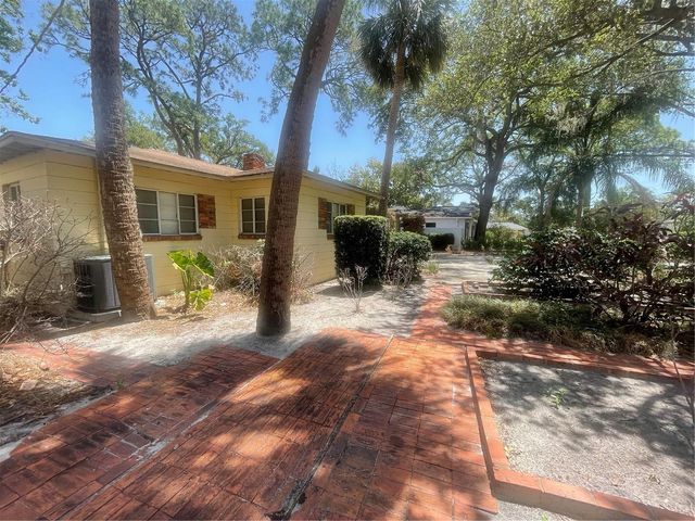 4711 W VASCONIA STREET, Tampa, FL 33629