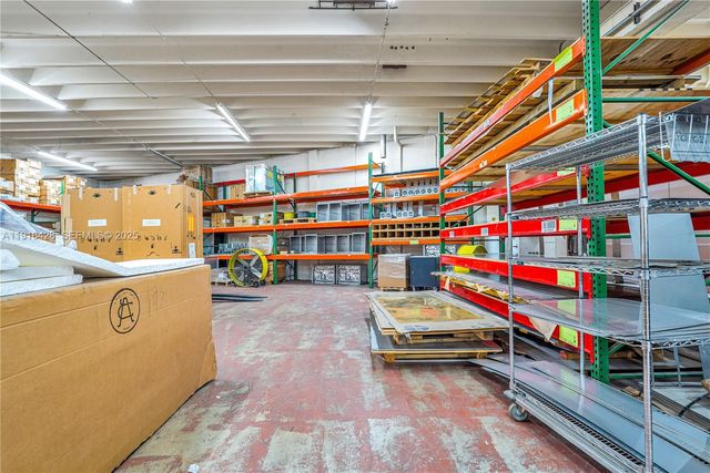 1101 NW 72nd St, Miami, FL 33150