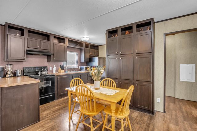 335 County Road 340, Cleveland, TX 77327